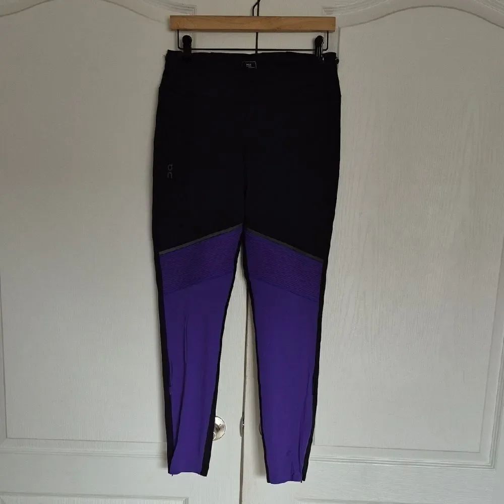 On Running Women's Black & Purple Tights Long